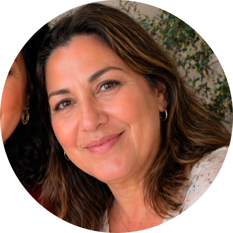 Fazia anos que eu queria voltar a bordar.  Terminei e fiquei sem acreditar que tinha saído das minhas mãos.